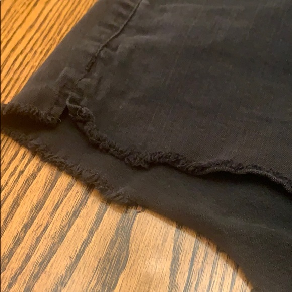 Shorts - Picture 5 of 5